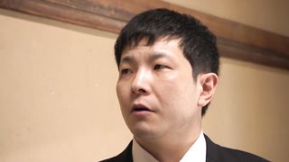 【69堂免费视频】丈夫去世一周年，美丽潮吹寡妇被丈夫弟弟抱着1