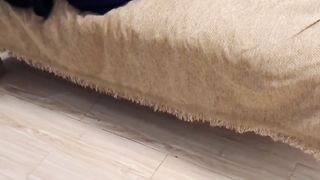 【69堂免费视频】炮友商场勾搭上的“周X福”柜姐_背着老公出来偷情_穿着工装来不及脱就和炮友开启了比试_人美气质佳爽歪歪！