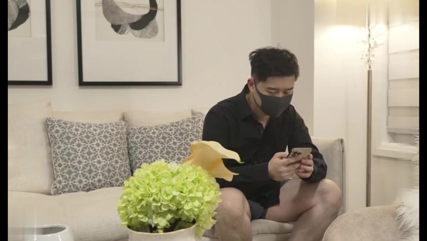 【69堂午夜视频】姐夫深夜叫了个上门服务居然是小姨子