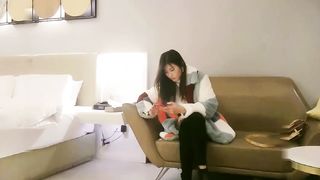 【69堂午夜视频】极品兼职素颜良家妹子雀儿受不了连干二炮才放过