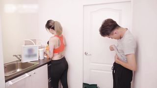 【69堂午夜视频】销售女教练 肉体换业绩