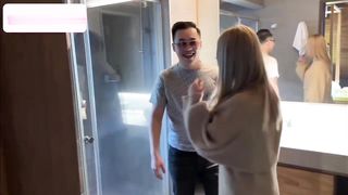 【69堂午夜视频】上集 热爱泡汤的樱樱 必须配上粗屌才完美