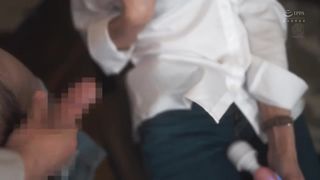 【69堂午夜视频】寐以求的咖啡店员爱里约她去约会原本是当天1