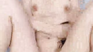 【69堂午夜视频】还是少妇草着得劲，全程露脸尿尿给狼友看，口交大鸡巴，激情上位让大哥揉捏骚奶子，后入干屁股叫的好骚刺激