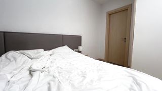 【69堂午夜视频】我当着丈夫的面给他戴绿帽子别人的大鸡巴就是爽直接内射