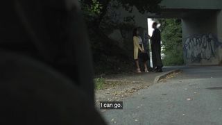 【69堂午夜视频】性感保姆被解雇了所以她需要额外的现金只好用骚逼勾引大鸡巴