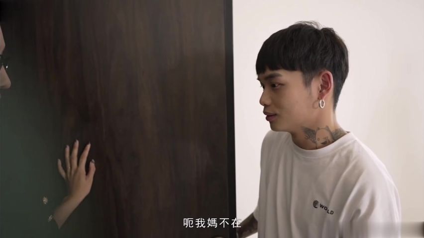 【69堂午夜视频】巨乳家教内射课程 猛插翘臀发泄学习压力