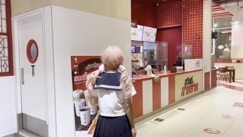 【69堂午夜视频】Jk双马尾女孩，公共卫生间被猛烈中出