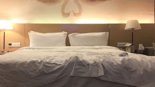 【69堂午夜视频】偷拍外围小姐姐美女温柔如水皮肤白皙被猛男干爽教科书式啪啪热吻缠绵激情相拥