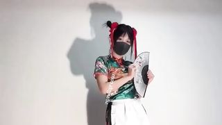 【69堂午夜视频】黑料吃瓜-推特福利姬新年献裸舞OF极品身材高颜女神YUM707献上抖音风双视角裸舞你说这颜值不好看