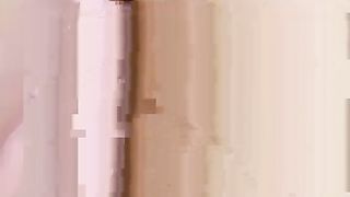 【69堂午夜视频】乖巧的女友露脸跟小哥激情啪啪大秀发骚，口交大鸡巴活好棒