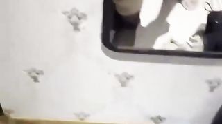 【69堂午夜视频】黑料吃瓜-网红小姐姐榜一大哥花费大价钱都没见过的真人_机场被搭讪后_猛男带去酒店抽插