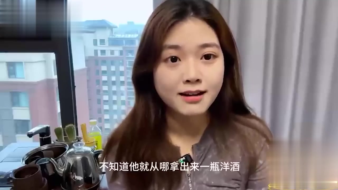 【69堂午夜视频】黑料吃瓜_异地奔现美女酒店自湿，初次约炮生疏又满足，酒色之下难掩风流债