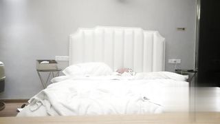 【69堂午夜视频】黑料吃瓜_探花大神屌插一线天学生妹双洞齐开，嫩鲍菊花轮爆求饶声炸天