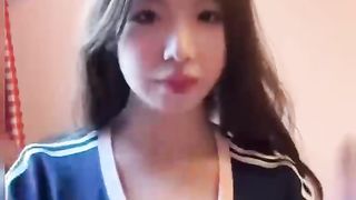 【69堂午夜视频】黑料吃瓜-看甜妹是这么俘获你的心重庆交通大学学生妹刘雅心做爱时一声声的呻吟娇喘喊得谁不爱啊