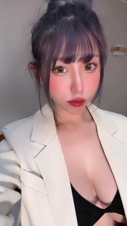 【69堂午夜视频】情色泡汤 嘴上说不行身体却很老实