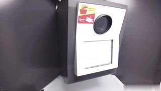 【69堂午夜视频】想做什么就做什么的女孩，在游戏厅和照相厅被颜射和中出