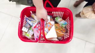 【69堂午夜视频】追蹤特別企劃ep6不好意思借幹一下你的泰國人妻