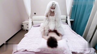 【69堂午夜视频】绿帽人妻叛逆逃婚新娘惨遭外卖小哥猥亵羞辱