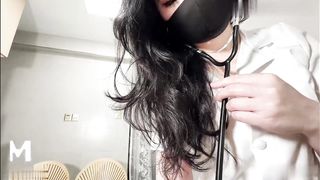 【69堂午夜视频】反差女护士的勃起治疗