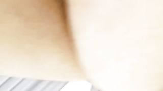 【69堂午夜视频】反抗不成酒精上头最终彻底沦陷边骑边揉胸求内射！