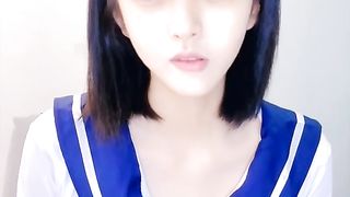 【69堂午夜视频】校花女神惨遭蹂躏，全程露脸激情3P伺候两大哥，口交大鸡巴揉奶玩逼，让大哥无套爆草小骚穴，浪叫不止真刺激