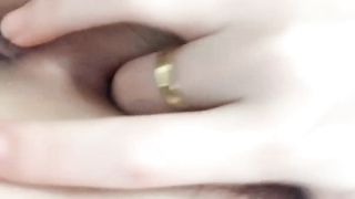 【69堂午夜视频】爆乳风骚小妹露脸诱惑狼友精彩大秀直播，揉奶玩逼看特写，跳蛋摩擦阴蒂道具抽插，呻吟可射精彩不要错过刺激