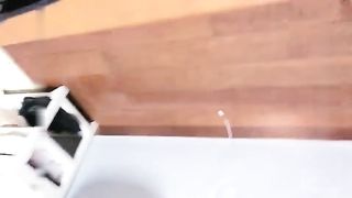 【69堂午夜视频】白晢巨乳大学生找兼职还学贷 紧緻小穴使没用小哥坚持不了几分钟