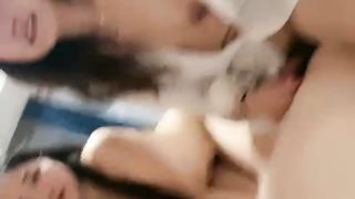 【69堂午夜视频】超养眼女神下海 激情4P性战 操的淫乱 玩的奔放