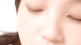 【69堂午夜视频】泡芙小妹深夜宾馆激情大秀直播，让好姐妹吃奶舔逼浪叫呻吟，道具疯狂抽插都快被干哭了，高潮不止浪叫不断