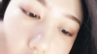 【69堂午夜视频】【淫水乱喷极骚御姐】两个奶子露在外面，假屌猛插扣穴大量喷水，完美大肥臀后入爆插，地上道具骑坐，喷泉一样喷射