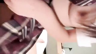 【69堂午夜视频】户外露出跳蛋捆绑+金主JK制服啪啪