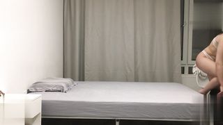 【69堂午夜视频】今天约了一位黑发老师身材均匀乳头敏感手感软嫩开始的无套口交差点被舔射急忙喊停狠狠干她